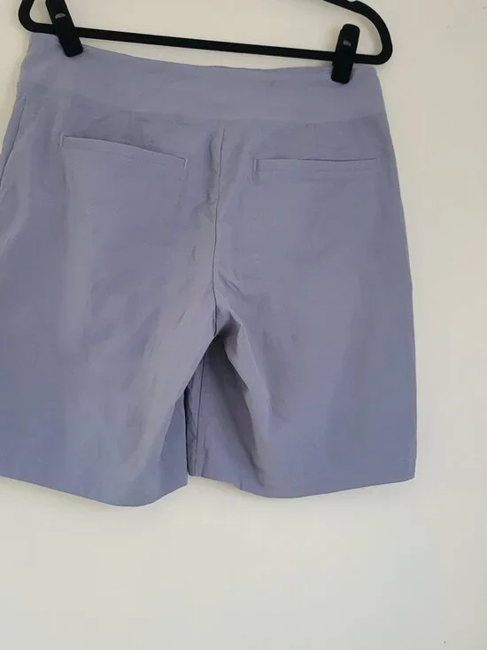 Athleta | Nylon-spandex zip-pocket shorts | Dusty Blue/Gray | Size 12 - Picture 2 of 11